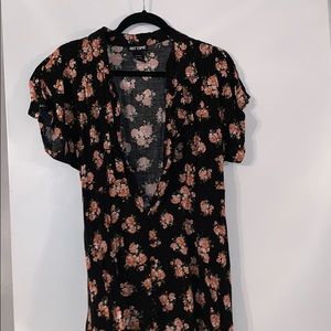 Hot topic floral dress